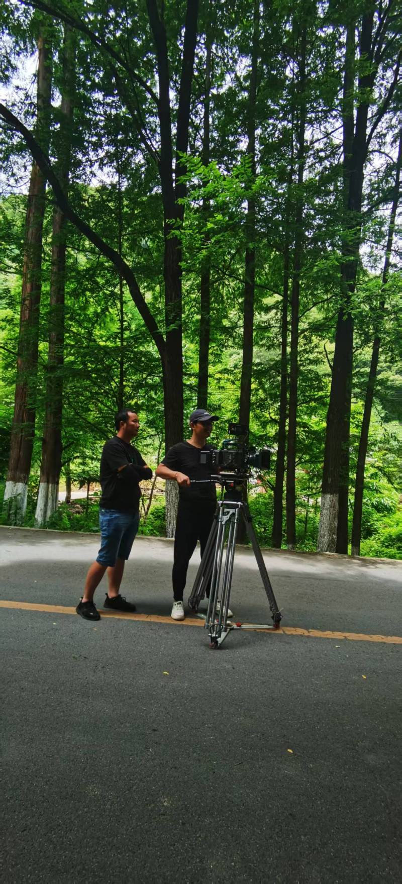 解锁达尔罕茂明安联合旗电商产品视频拍摄制作新路径，助力产品销量狂飙